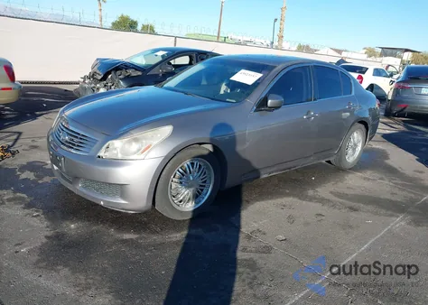 2009 Infiniti G37 Journey z USA, uszkodzony, nr VIN JNKCV61E09M302453